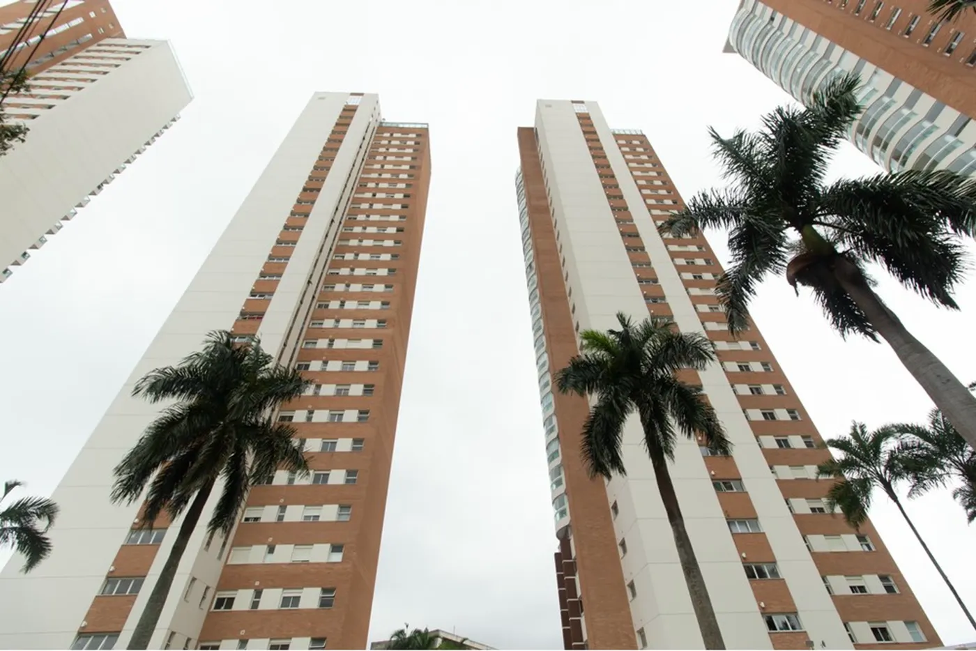 VAI 40 Apto 601971072-33 - REMAX Empire Exclusividades VAI 40 Apto 601971072-33 - REMAX Empire Exclusividades