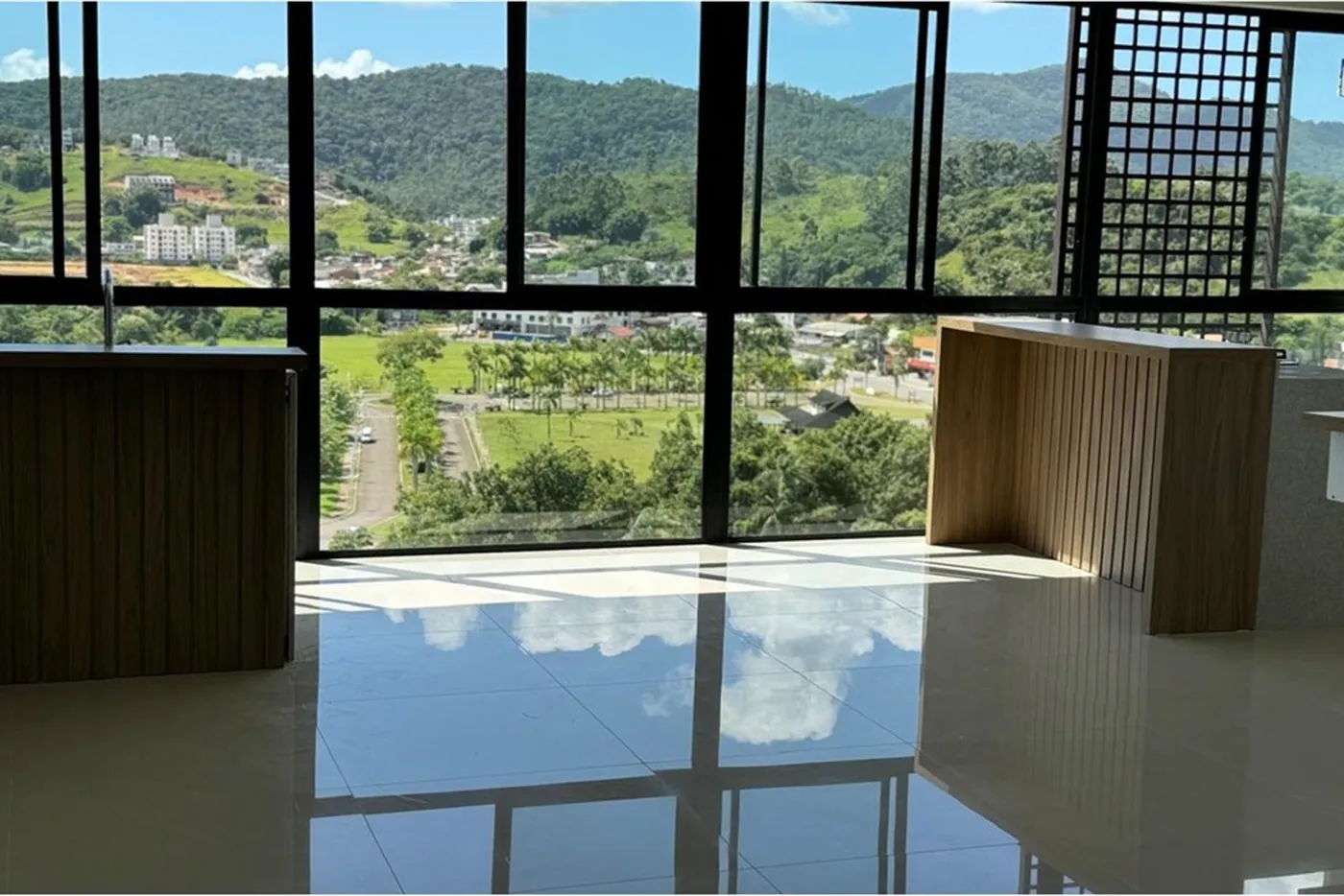 CRJM 115 Apto 590231101-26 - REMAX Dream On Exclusividades CRJM 115 Apto 590231101-26 - REMAX Dream On Exclusividades