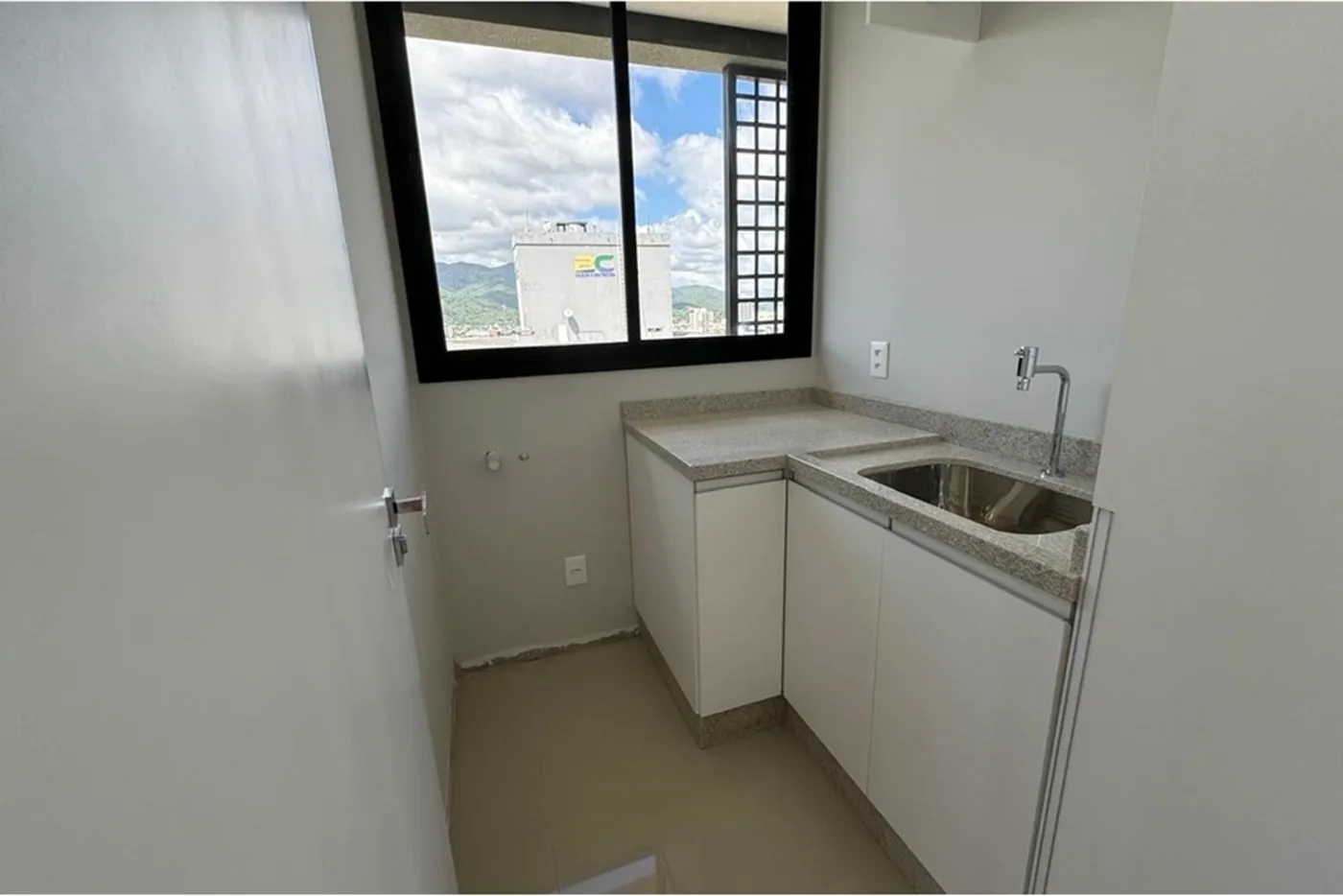 CRJM 115 Apto 590231101-26 - REMAX Dream On Exclusividades CRJM 115 Apto 590231101-26 - REMAX Dream On Exclusividades