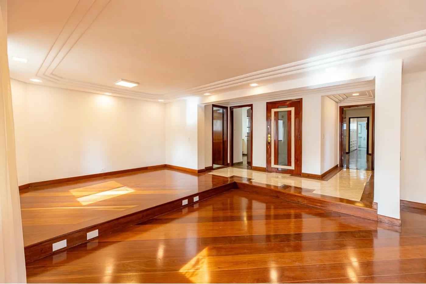 JPC 83 Apto 601241023-72 - REMAX Ville Exclusividades