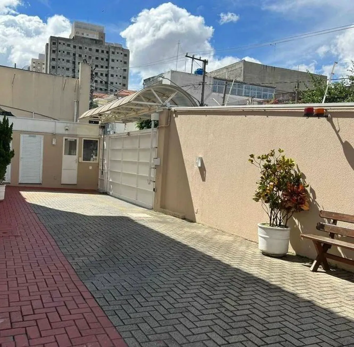 LVFL 261 Casa marcos-shori-maedo-simoes1-NODV7 - Patrimônio Ativo Exclusividades