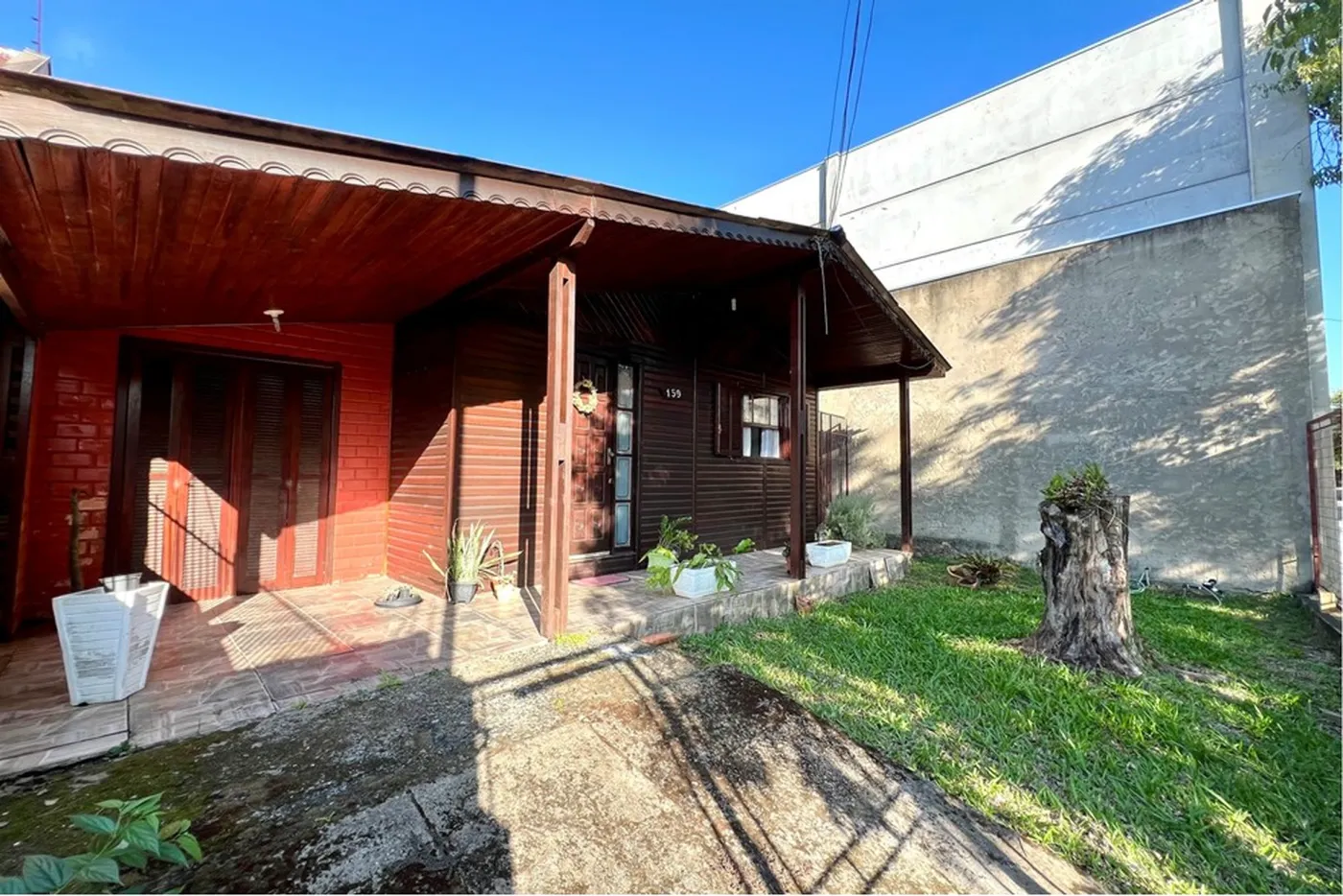 SJRP 159 Casa 610241001-122 - REMAX 520 Exclusividades SJRP 159 Casa 610241001-122 - REMAX 520 Exclusividades