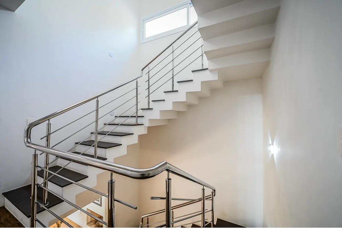 PRDNDCF 300 Casa 612481068-164 - REMAX Andar de Cima Exclusividades