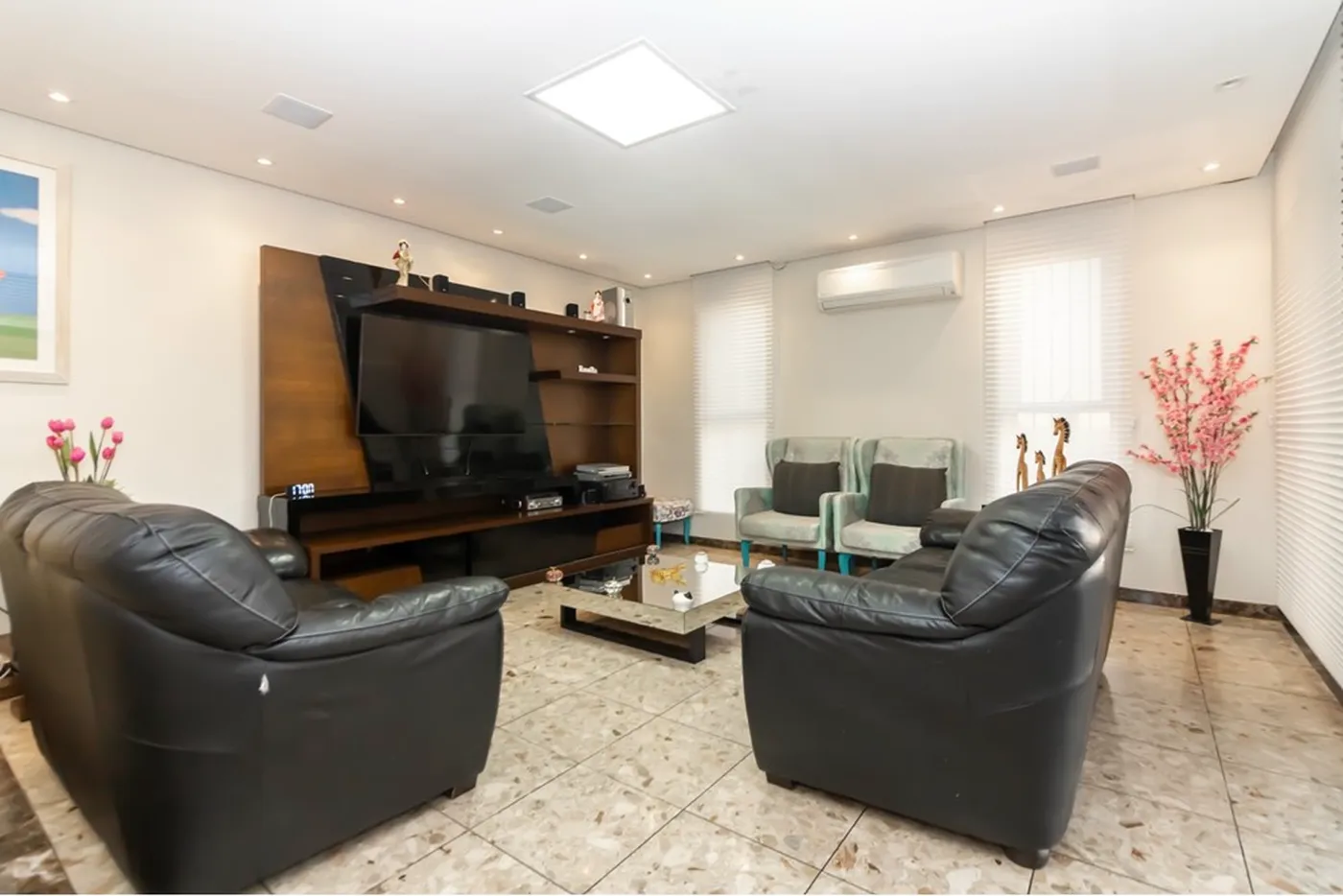 ADSVDP 2888 Apto 602291037-8 - REMAX B12 Exclusividades ADSVDP 2888 Apto 602291037-8 - REMAX B12 Exclusividades