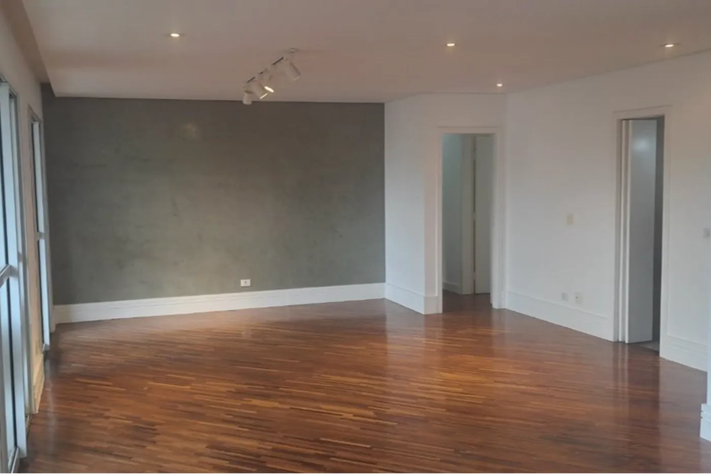VSEBB 31 Apto 601081068-13 - REMAX Lepex Exclusividades