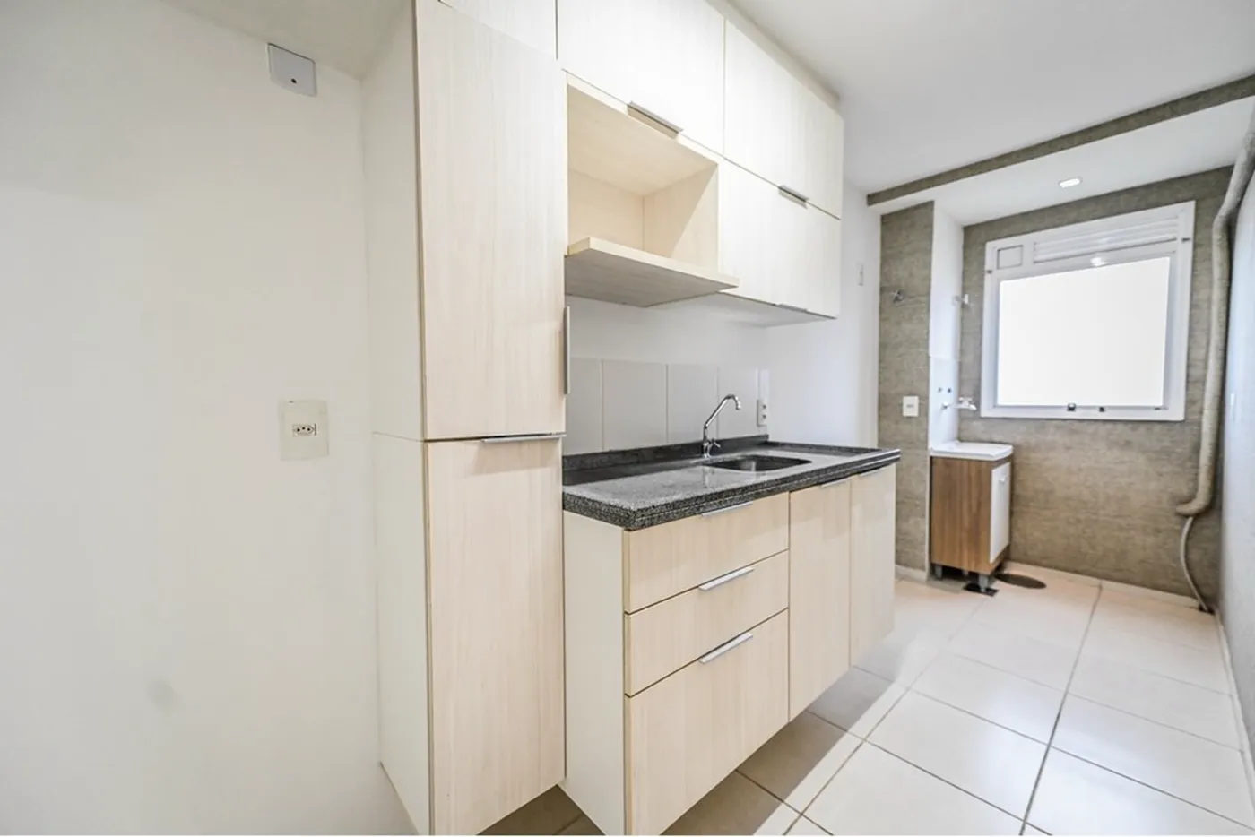 CT 397 Apto 612481068-165 - REMAX Andar de Cima Exclusividades
