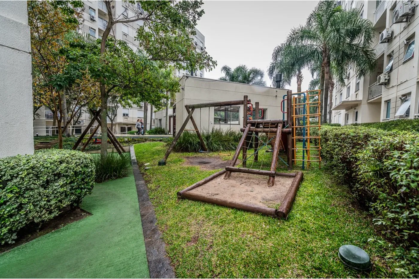 CT 397 Apto 612481068-165 - REMAX Andar de Cima Exclusividades