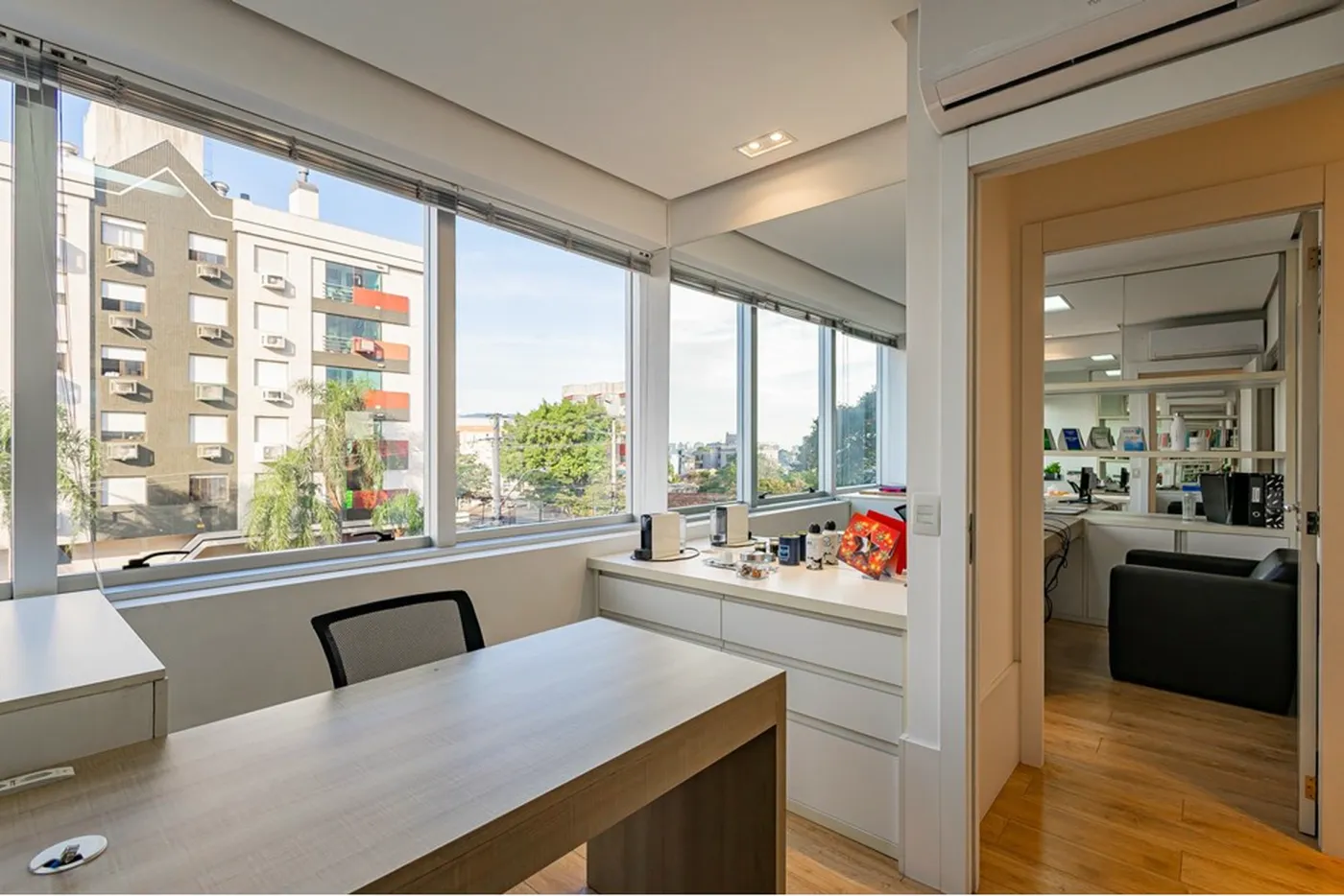 CDPTM 22 Sala 612481076-17 - REMAX Andar de Cima Exclusividades