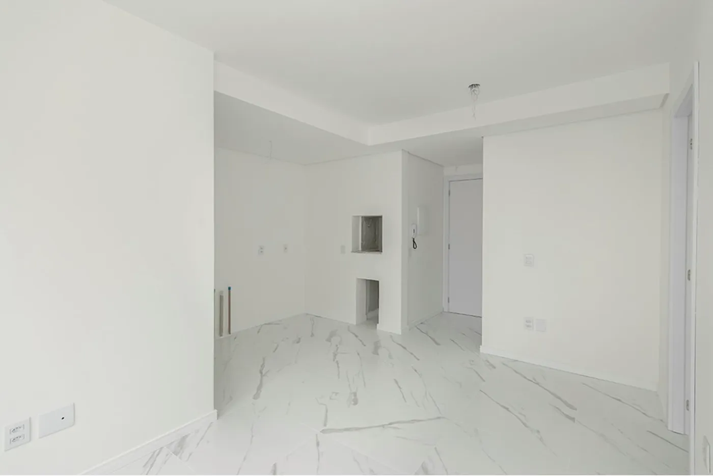 MDVC 96 Apto 612481060-7 - REMAX Andar de Cima Exclusividades