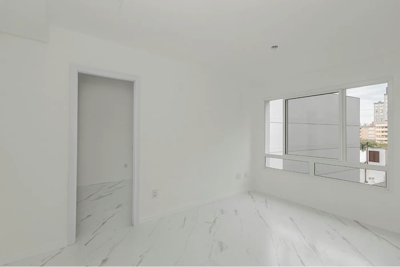 MDVC 96 Apto 612481060-7 - REMAX Andar de Cima Exclusividades