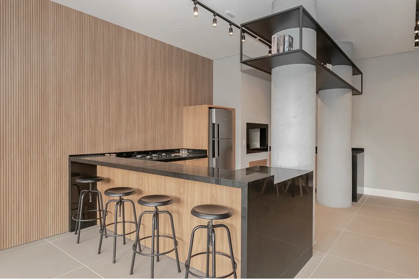 MDVC 96 Apto 612481060-7 - REMAX Andar de Cima Exclusividades