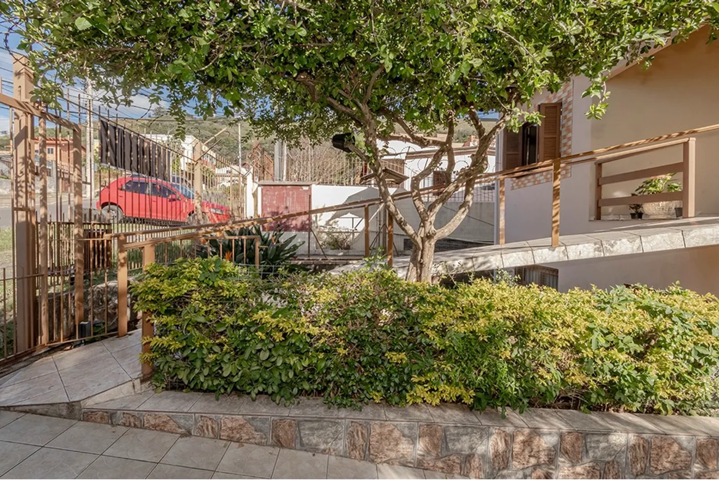 GP 119 610291021-171 - REMAX Capital Park Exclusividades