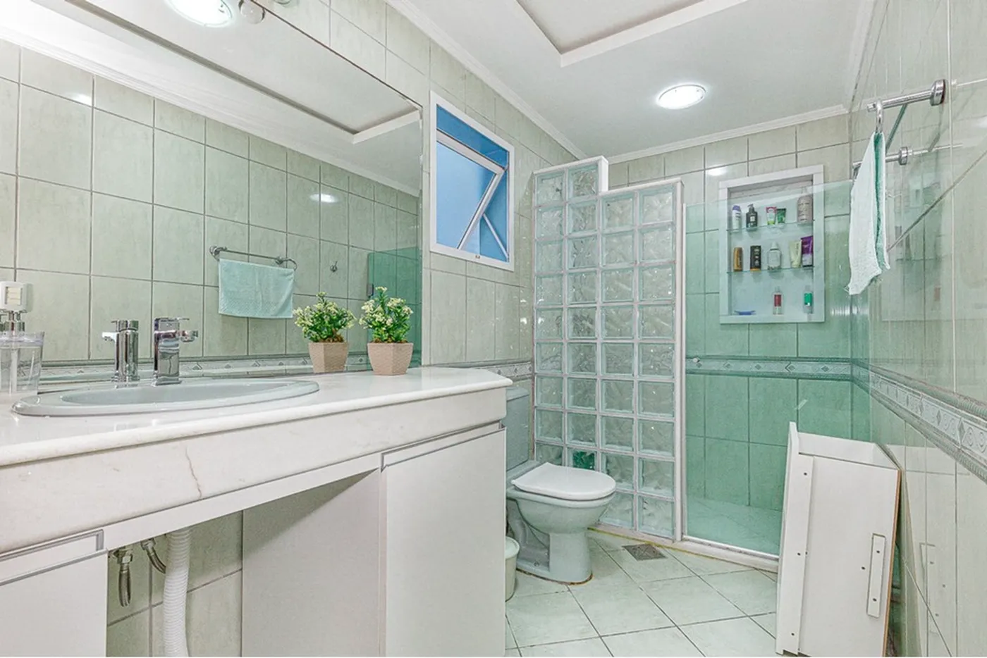 VIEJMDC 94 Casa 612481038-43 - REMAX Andar de Cima Exclusividades