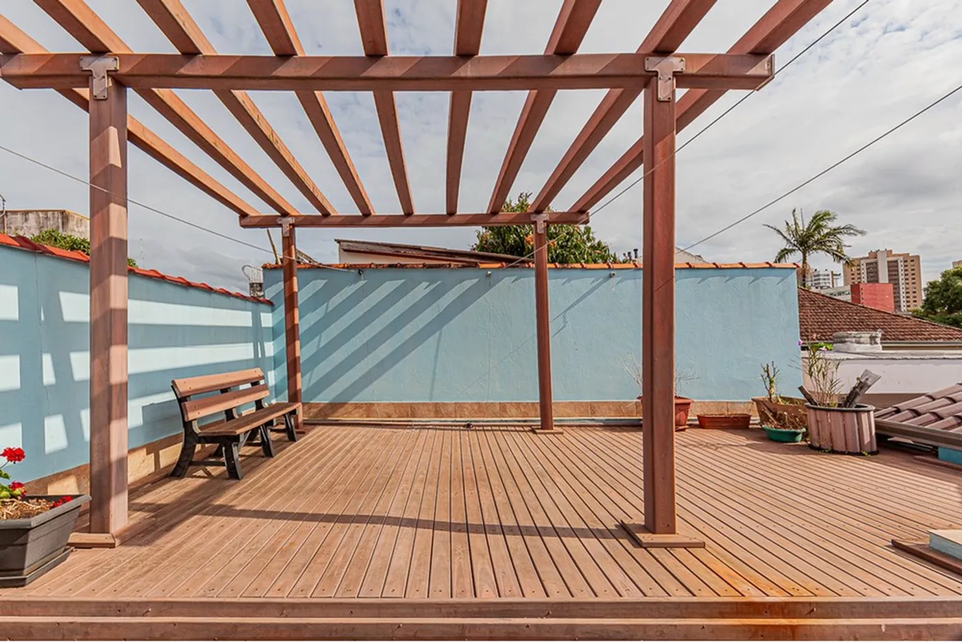 VIEJMDC 94 Casa 612481038-43 - REMAX Andar de Cima Exclusividades