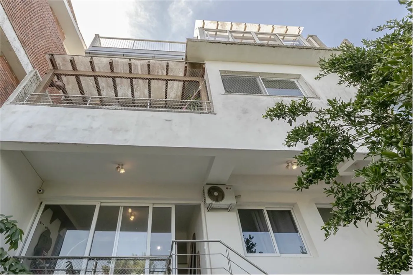 VAG 333 Casa 612481038-48 - REMAX Andar de Cima Exclusividades