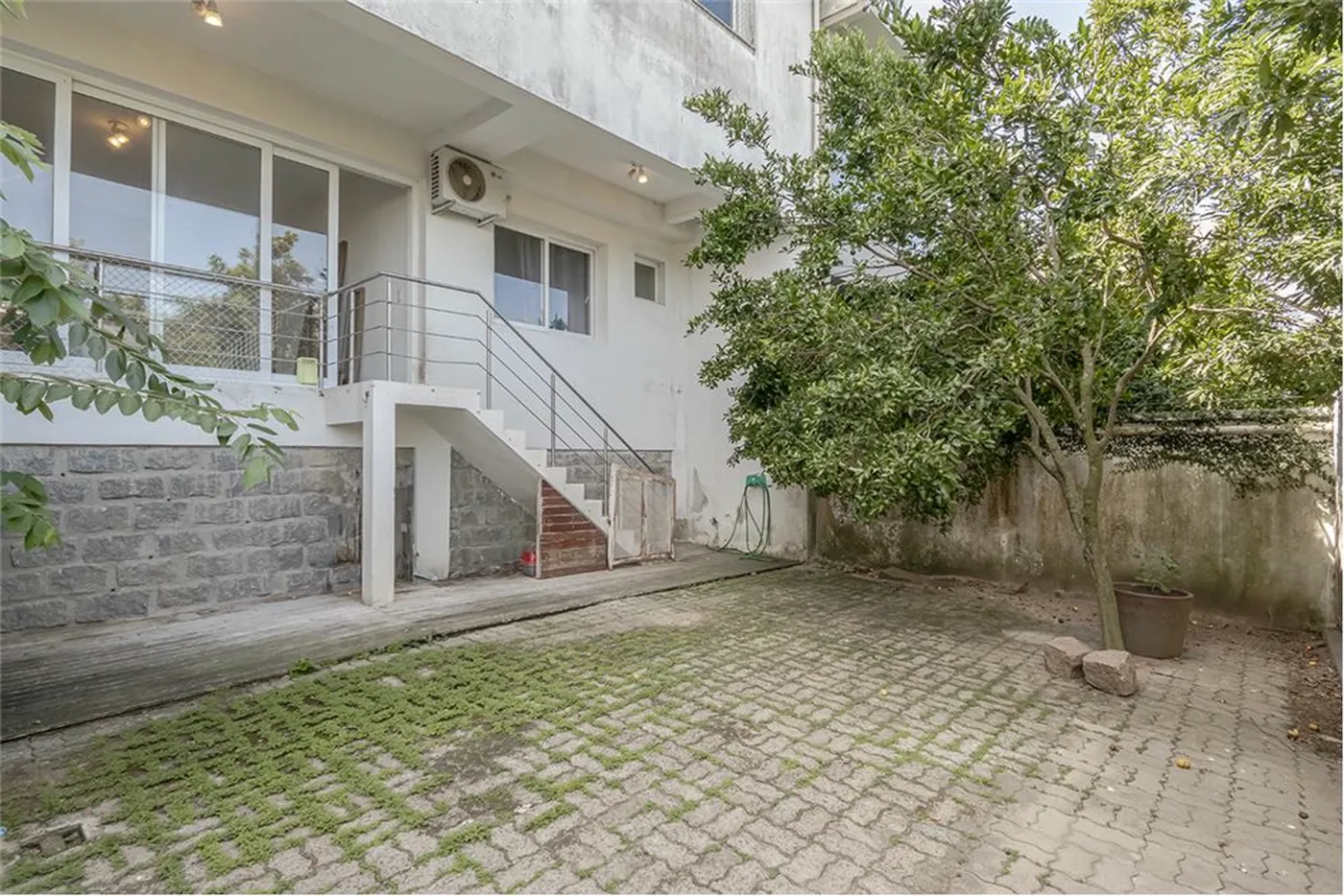 VAG 333 Casa 612481038-48 - REMAX Andar de Cima Exclusividades