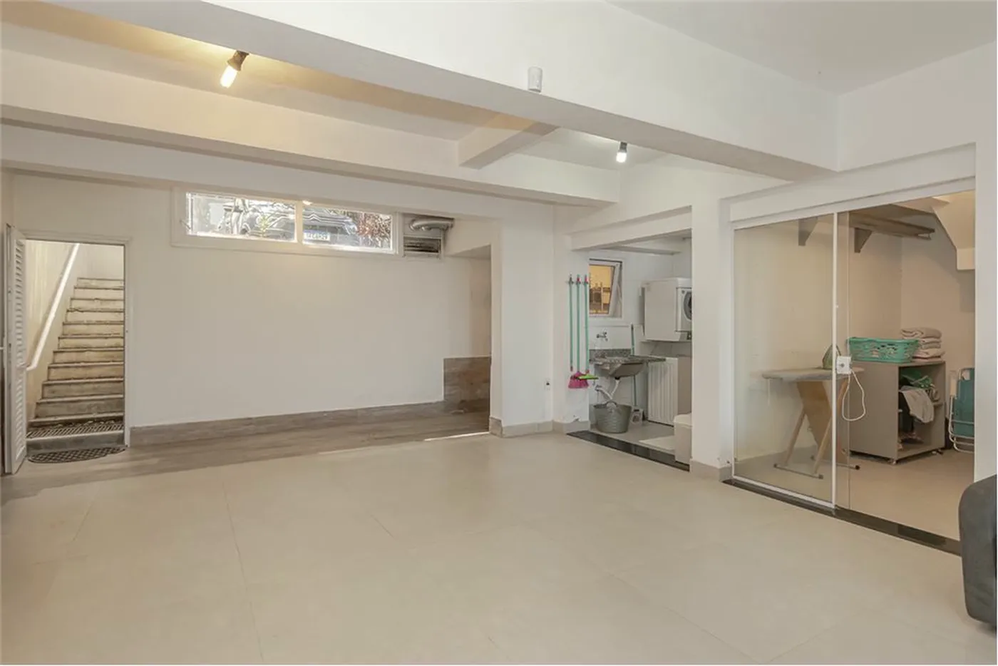 VAG 333 Casa 612481038-48 - REMAX Andar de Cima Exclusividades