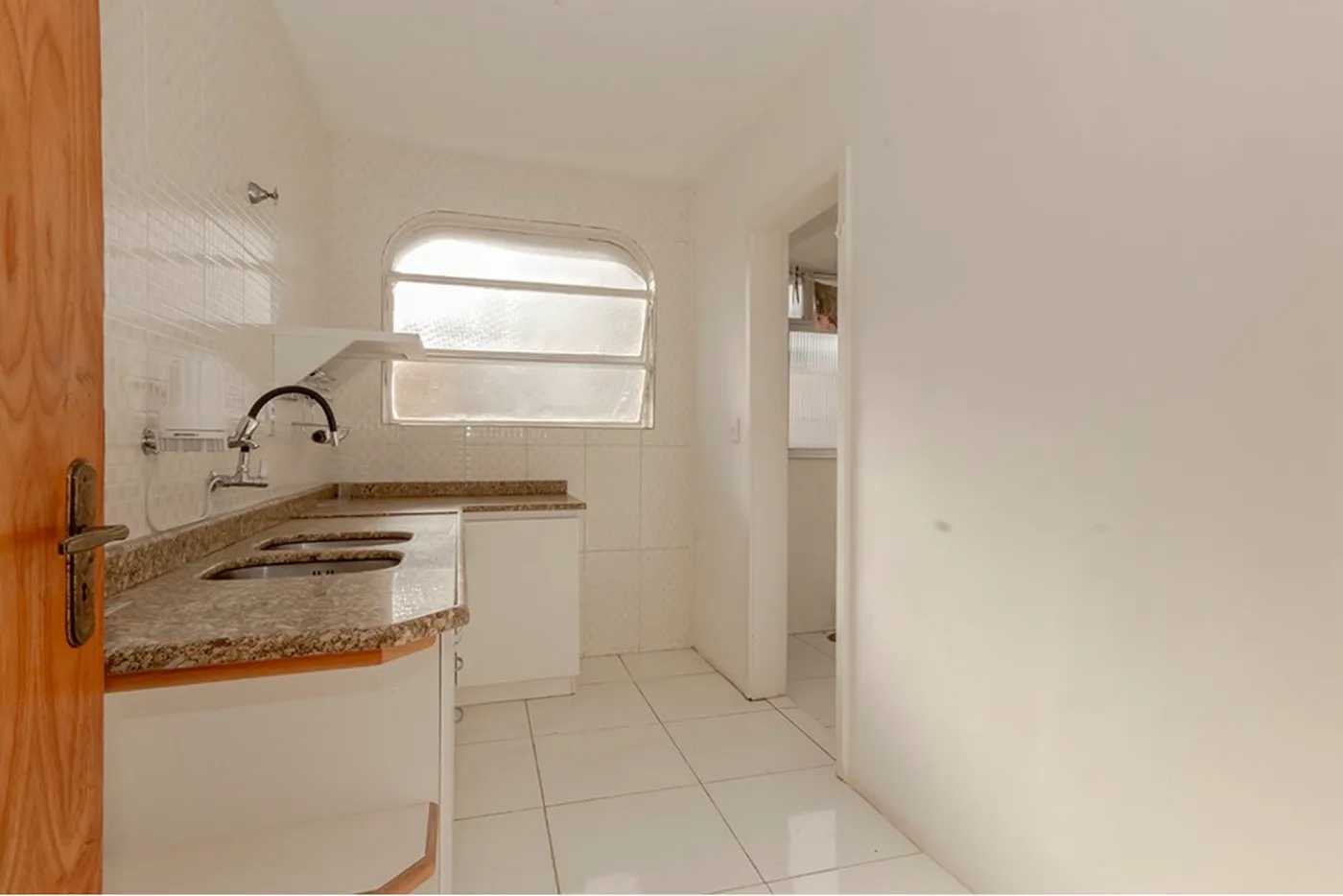 MSDFA 793 Apto 612481038-45 - REMAX Andar de Cima Exclusividades