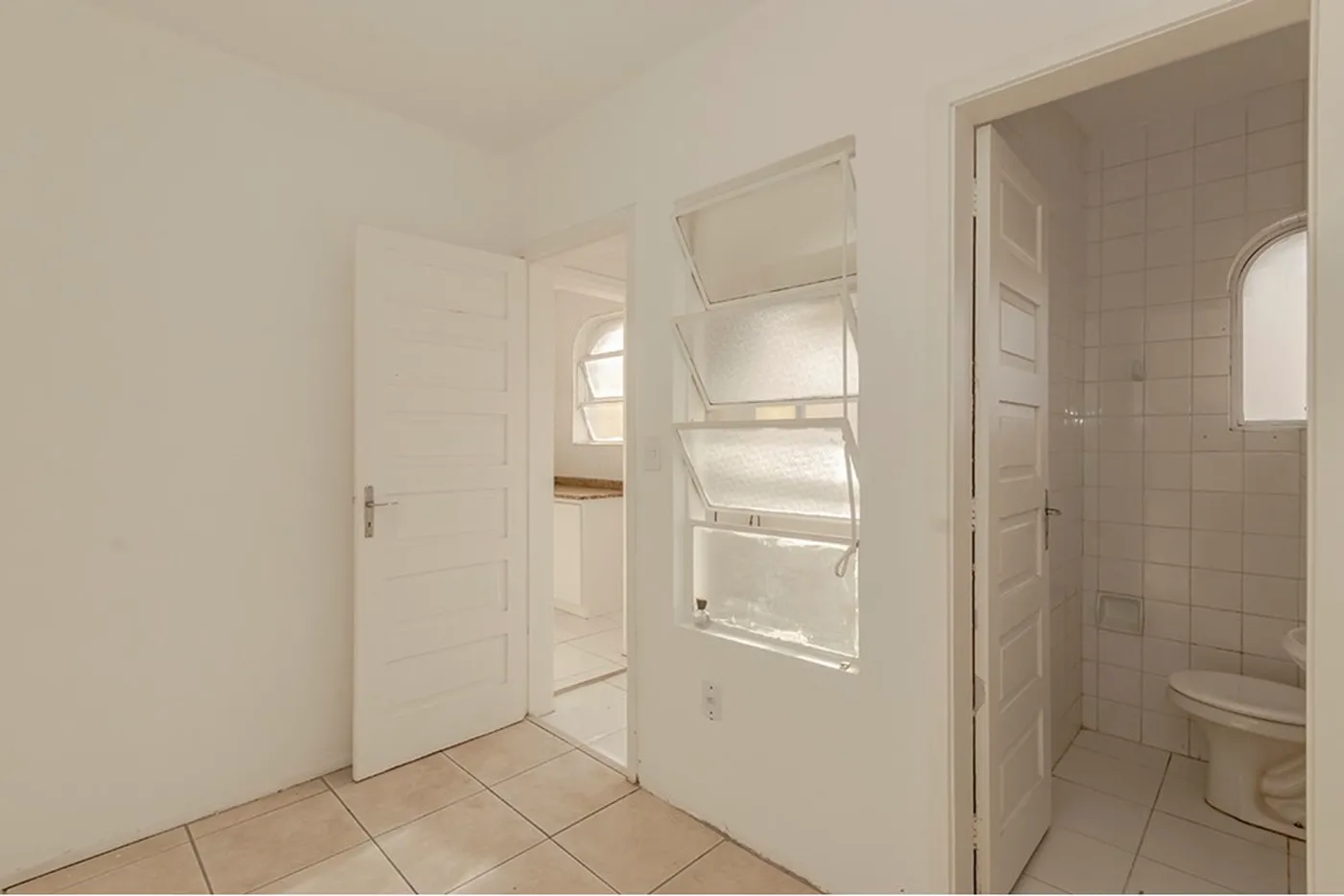 MSDFA 793 Apto 612481038-45 - REMAX Andar de Cima Exclusividades