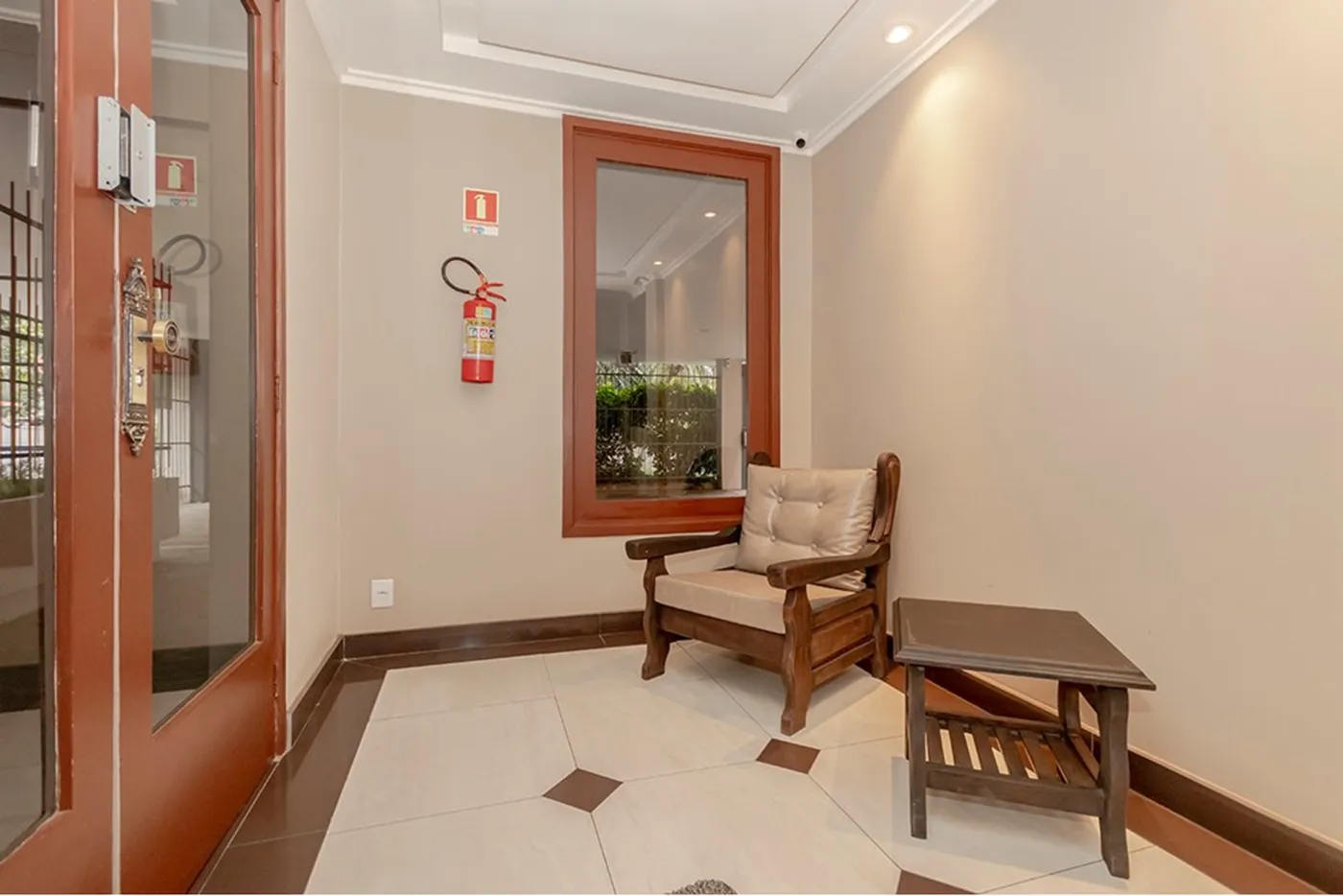 MSDFA 793 Apto 612481038-45 - REMAX Andar de Cima Exclusividades