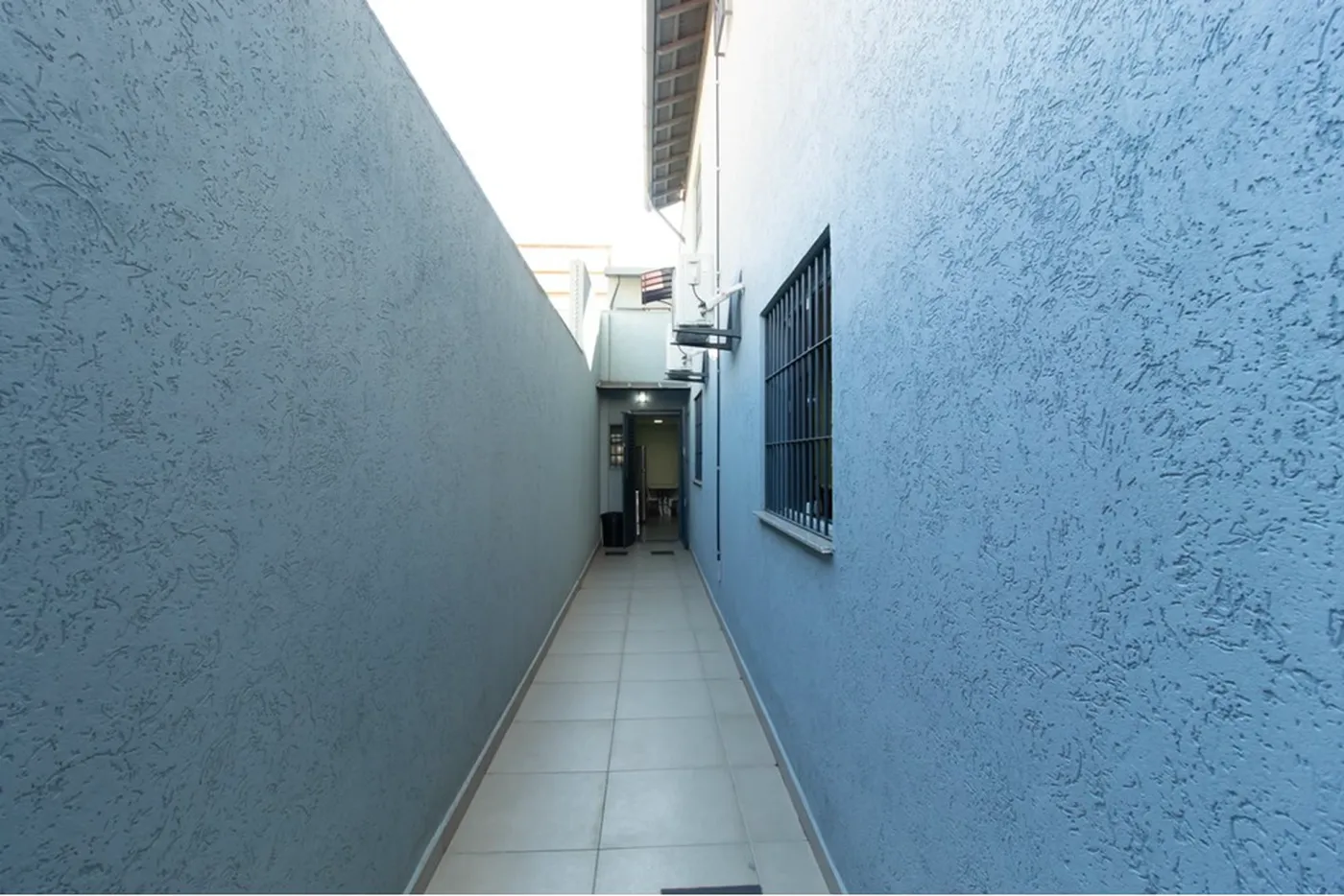 CBA 68 Casa 601971018-1230 - REMAX Empire Exclusividades CBA 68 Casa 601971018-1230 - REMAX Empire Exclusividades