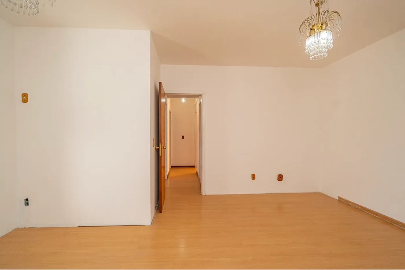 MDI 160 Apto 612481029-148 - REMAX Andar de Cima Exclusividades