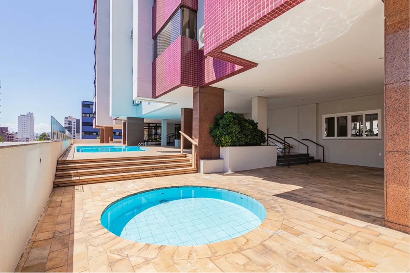 MDI 160 Apto 612481029-148 - REMAX Andar de Cima Exclusividades