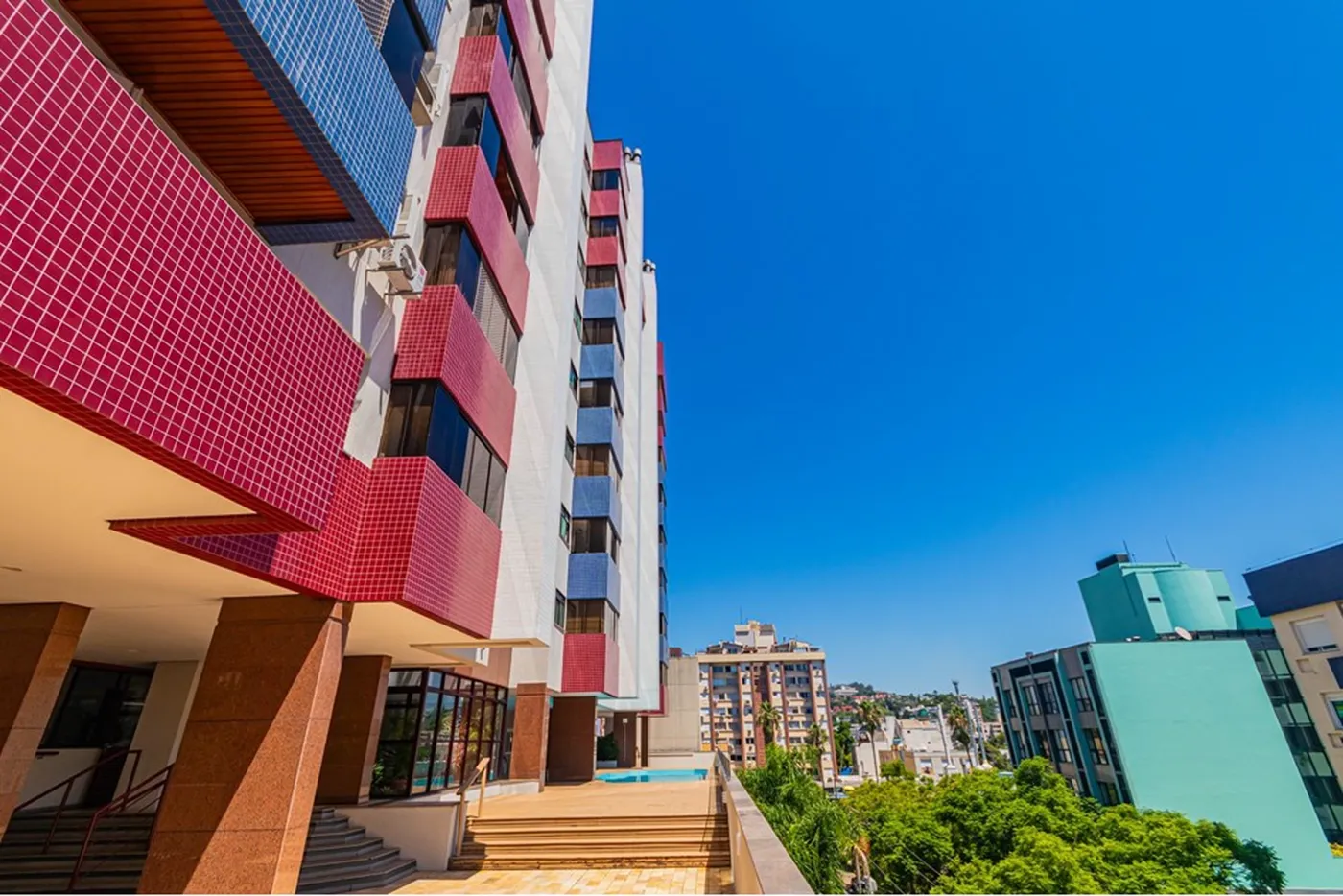 MDI 160 Apto 612481029-148 - REMAX Andar de Cima Exclusividades