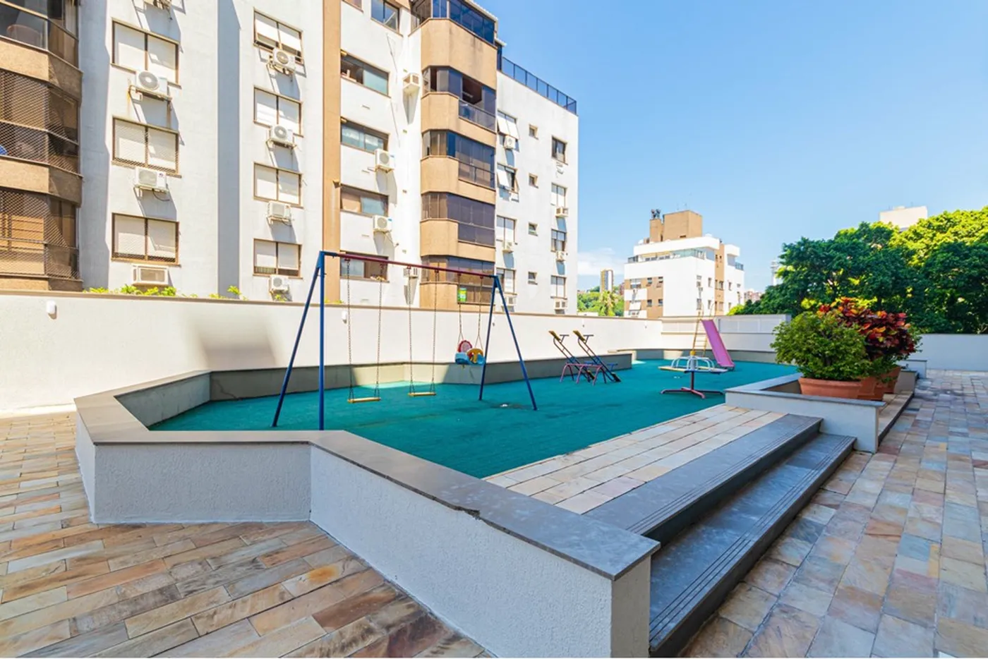 MDI 160 Apto 612481029-148 - REMAX Andar de Cima Exclusividades