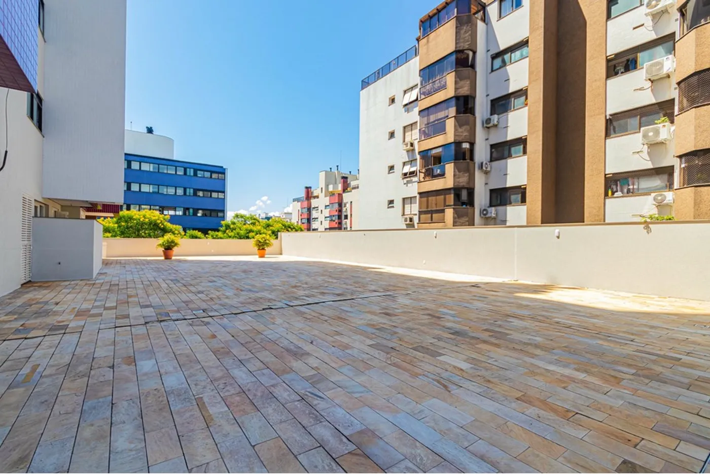 MDI 160 Apto 612481029-148 - REMAX Andar de Cima Exclusividades