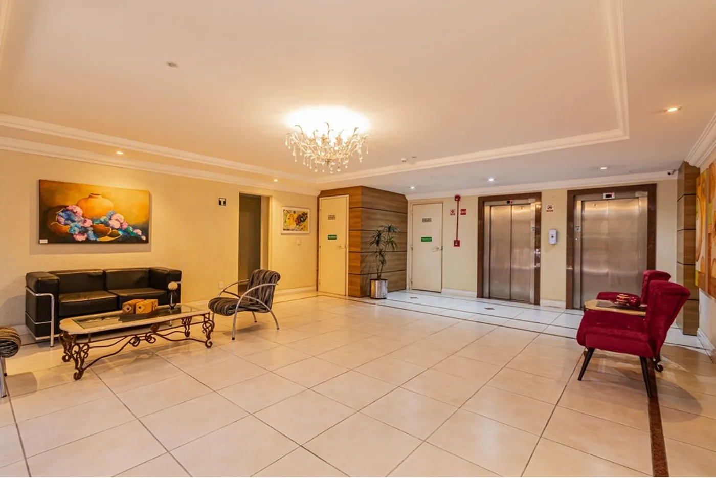 MDI 160 Apto 612481029-148 - REMAX Andar de Cima Exclusividades