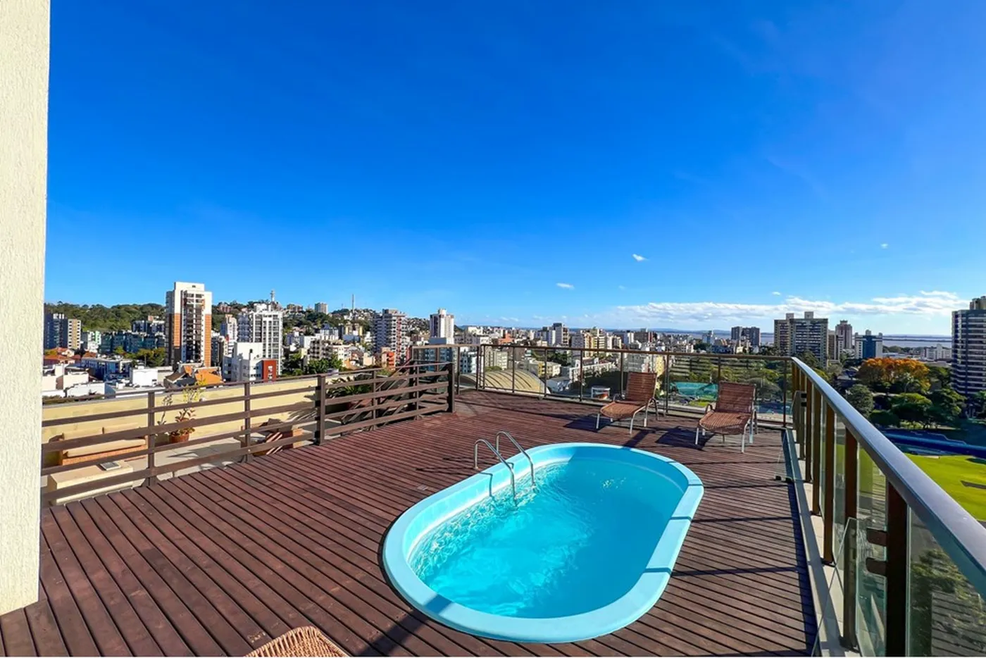 AAP 28 Apto 612481029-149 - REMAX Andar de Cima Exclusividades