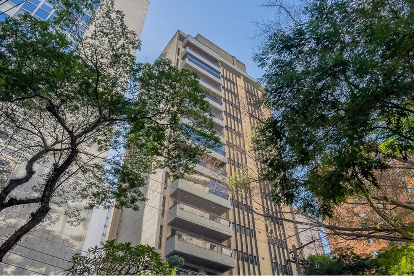 JAJML 1036 Apto 601081007-104 - REMAX Lepex Exclusividades