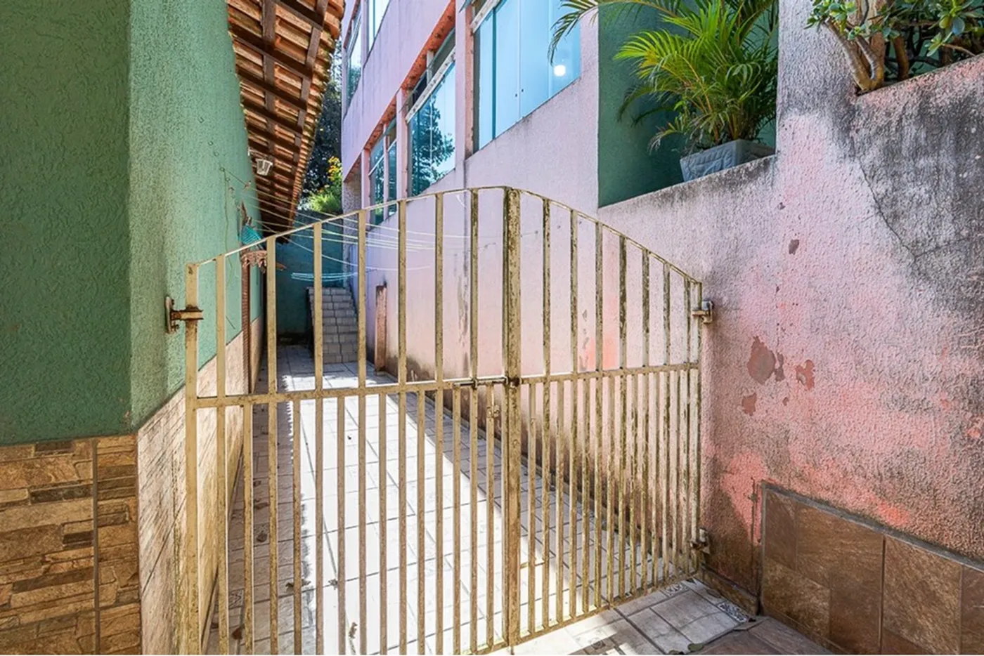 PDRP 245 Casa 601971016-469 - REMAX Empire Exclusividades PDRP 245 Casa 601971016-469 - REMAX Empire Exclusividades