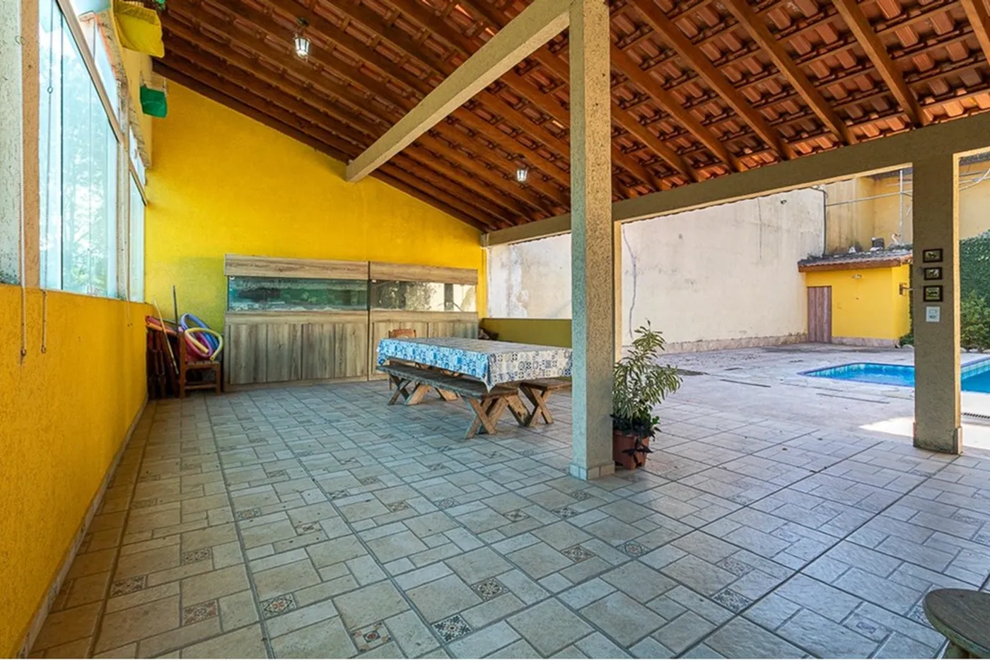 PDRP 245 Casa 601971016-469 - REMAX Empire Exclusividades PDRP 245 Casa 601971016-469 - REMAX Empire Exclusividades