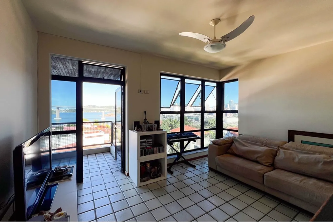 IDBBM 341 Casa 620161082-4 - Remax Lançamentos Exclusividades IDBBM 341 Casa 620161082-4 - Remax Lançamentos Exclusividades