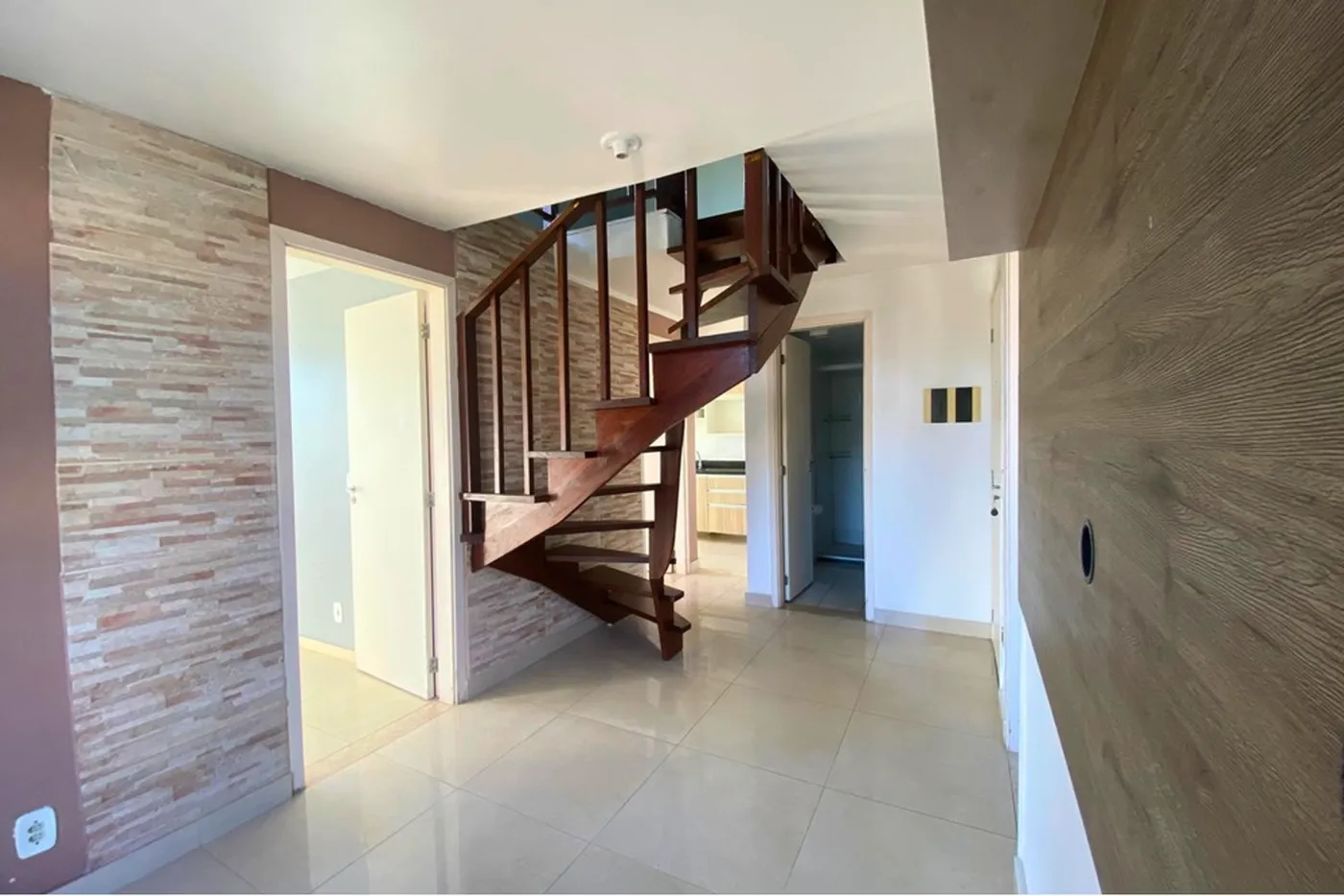 IA 2999 Apto 610241038-6 - REMAX 520 Exclusividades IA 2999 Apto 610241038-6 - REMAX 520 Exclusividades