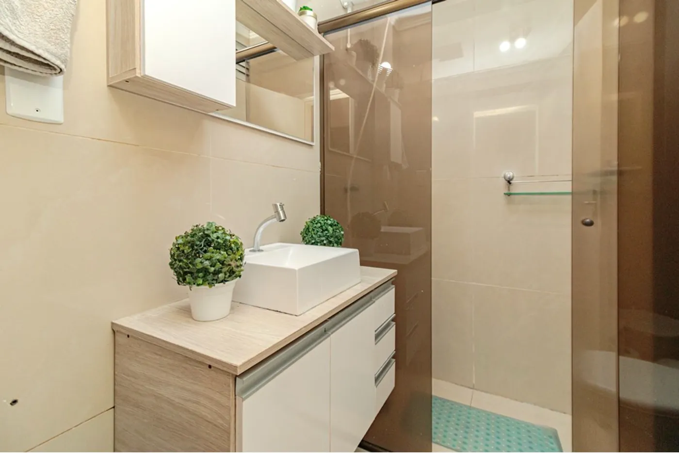 PPT 10 Apto 612521047-24 - REMAX Place Exclusividades PPT 10 Apto 612521047-24 - REMAX Place Exclusividades