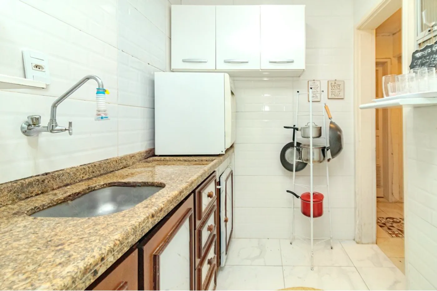 PPT 10 Apto 612521047-24 - REMAX Place Exclusividades PPT 10 Apto 612521047-24 - REMAX Place Exclusividades