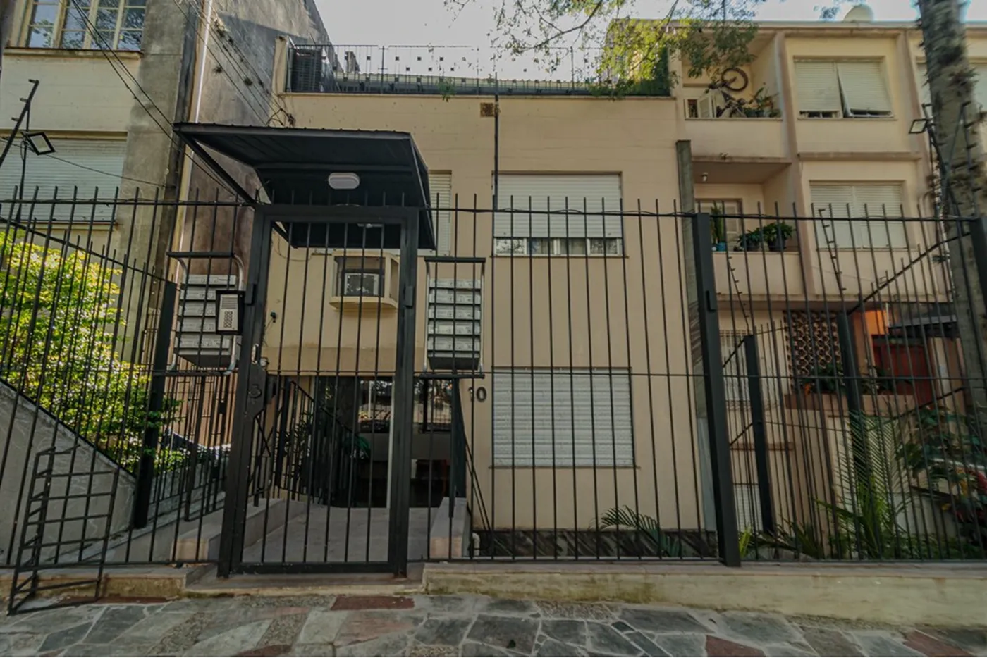 PPT 10 Apto 612521047-24 - REMAX Place Exclusividades PPT 10 Apto 612521047-24 - REMAX Place Exclusividades