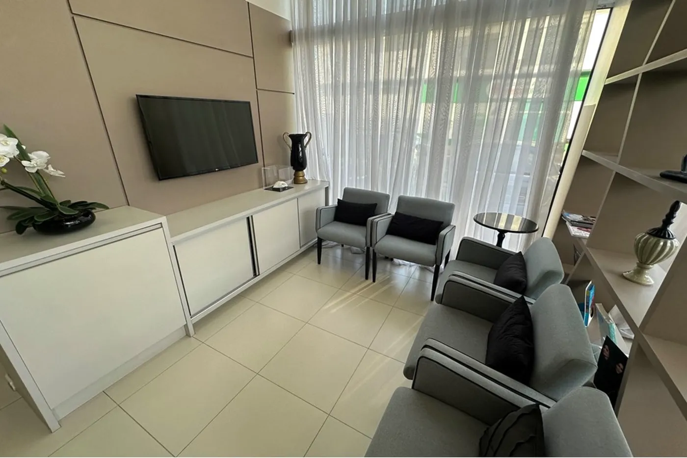 C2 1100 Loja 590231101-40 - REMAX Dream On Exclusividades C2 1100 Loja 590231101-40 - REMAX Dream On Exclusividades