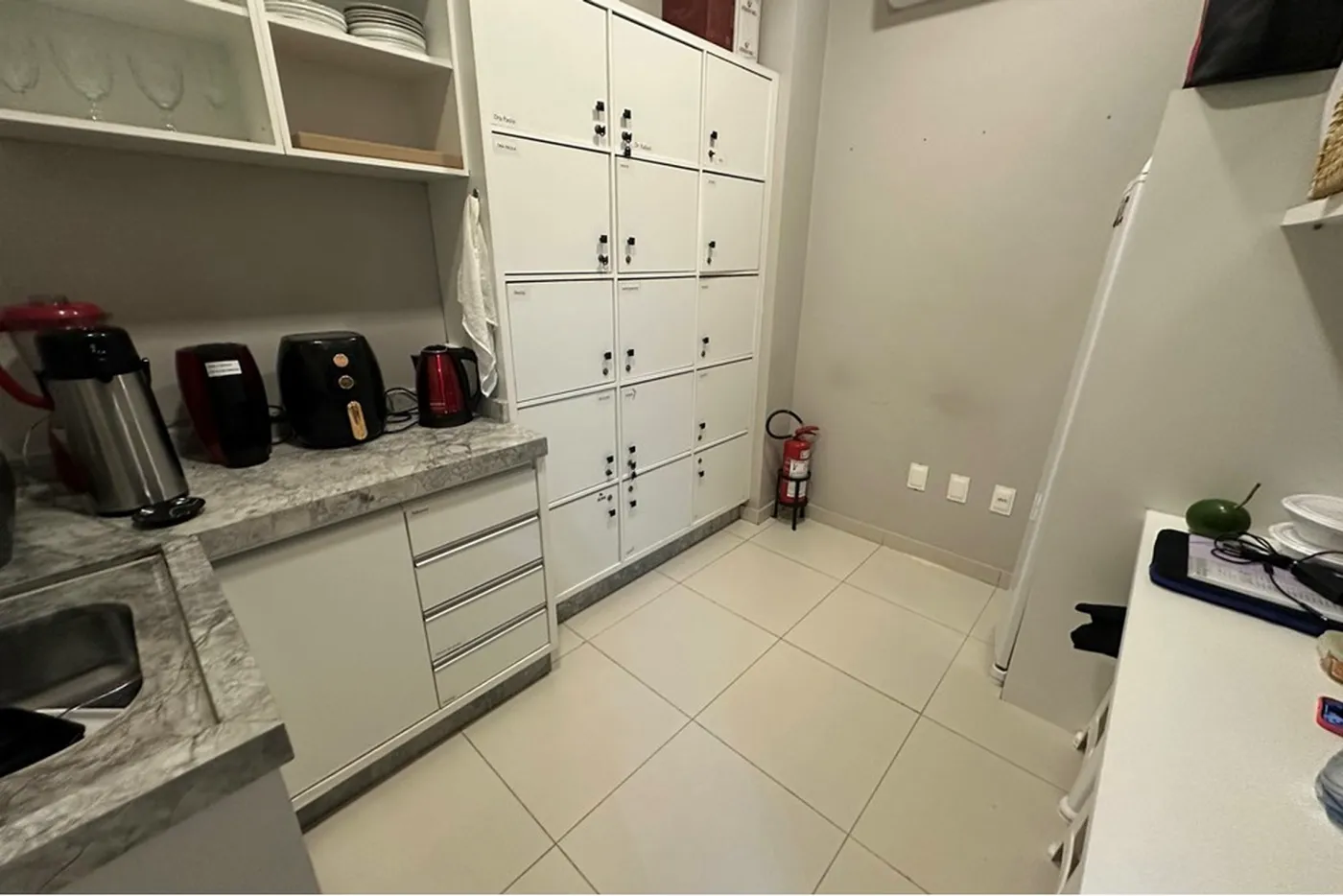 C2 1100 Loja 590231101-40 - REMAX Dream On Exclusividades C2 1100 Loja 590231101-40 - REMAX Dream On Exclusividades