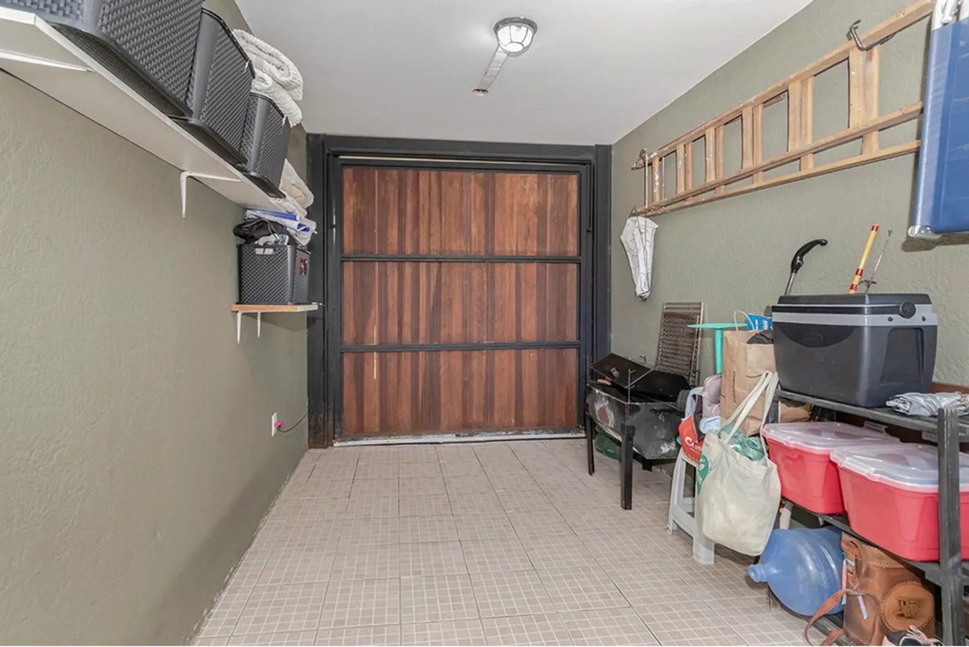 IF 427 Casa 612521072-18 - REMAX Place Exclusividades IF 427 Casa 612521072-18 - REMAX Place Exclusividades