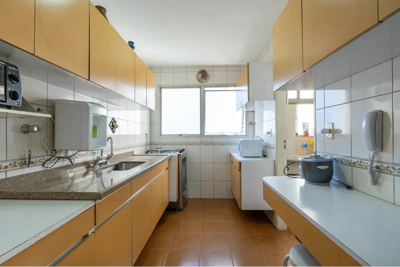 CBADMS 1212 Apto 601241044-37 - REMAX Ville Exclusividades