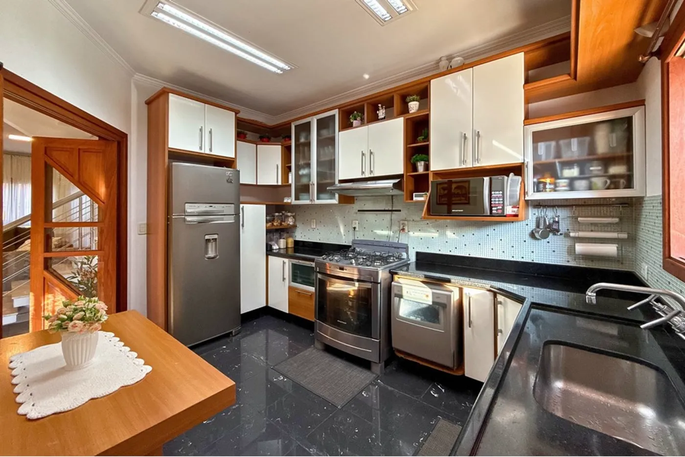 SJI 126 Casa 610241038-7 - REMAX 520 Exclusividades SJI 126 Casa 610241038-7 - REMAX 520 Exclusividades