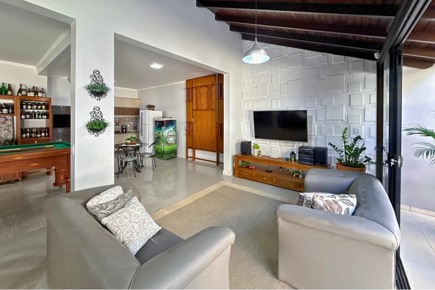 SJI 126 Casa 610241038-7 - REMAX 520 Exclusividades SJI 126 Casa 610241038-7 - REMAX 520 Exclusividades