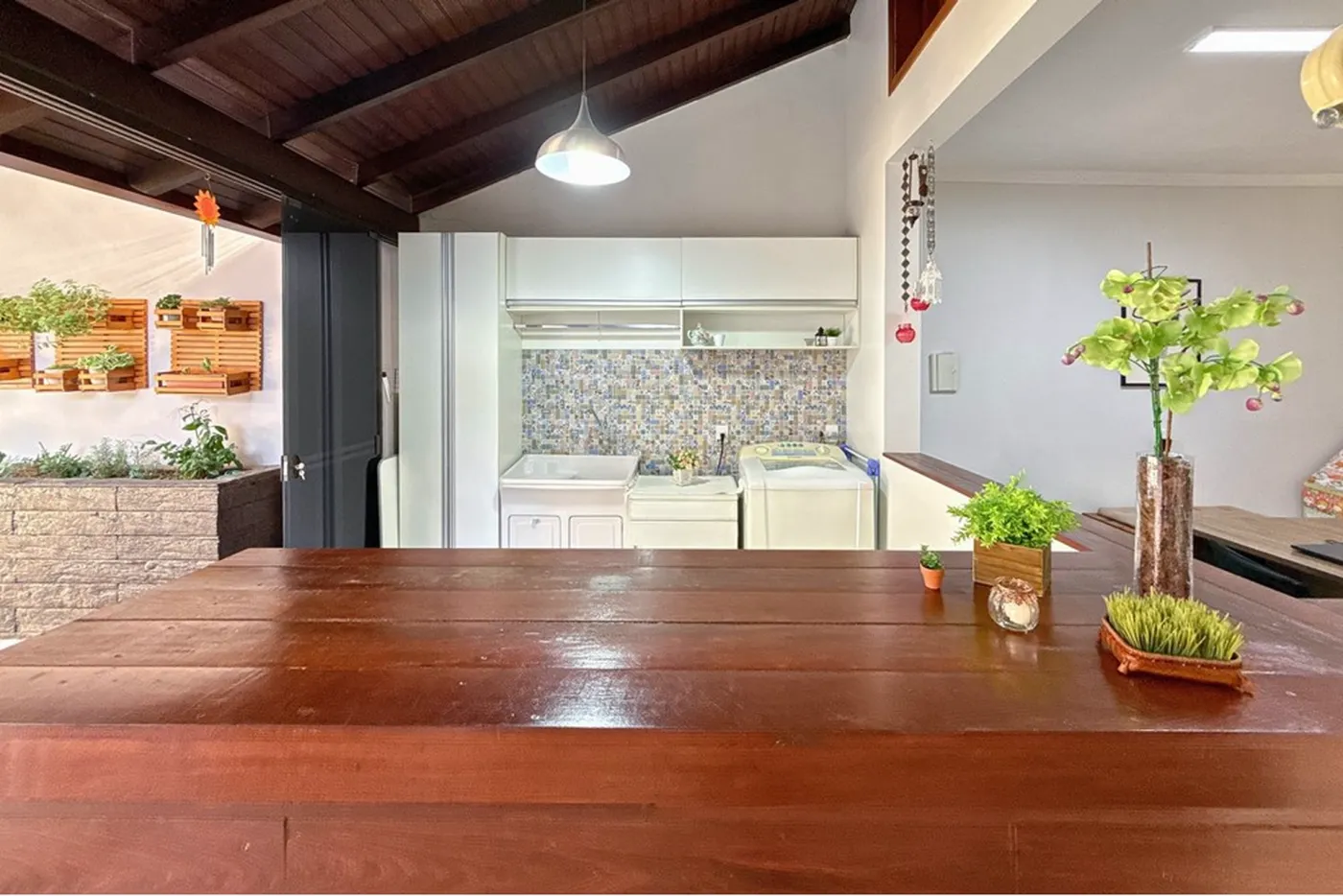 SJI 126 Casa 610241038-7 - REMAX 520 Exclusividades SJI 126 Casa 610241038-7 - REMAX 520 Exclusividades