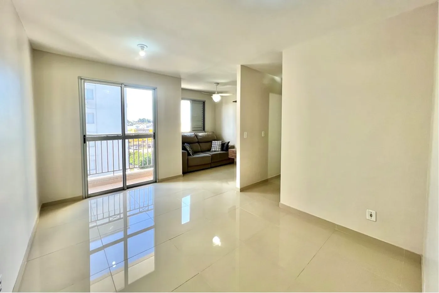 IADJ 50 Apto 610241012-188 - REMAX 520 Exclusividades IADJ 50 Apto 610241012-188 - REMAX 520 Exclusividades