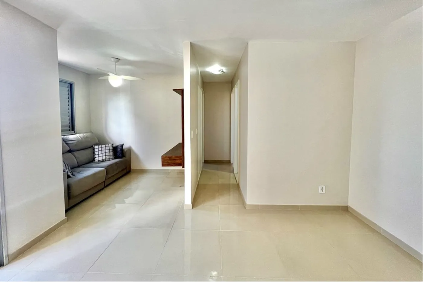 IADJ 50 Apto 610241012-188 - REMAX 520 Exclusividades IADJ 50 Apto 610241012-188 - REMAX 520 Exclusividades