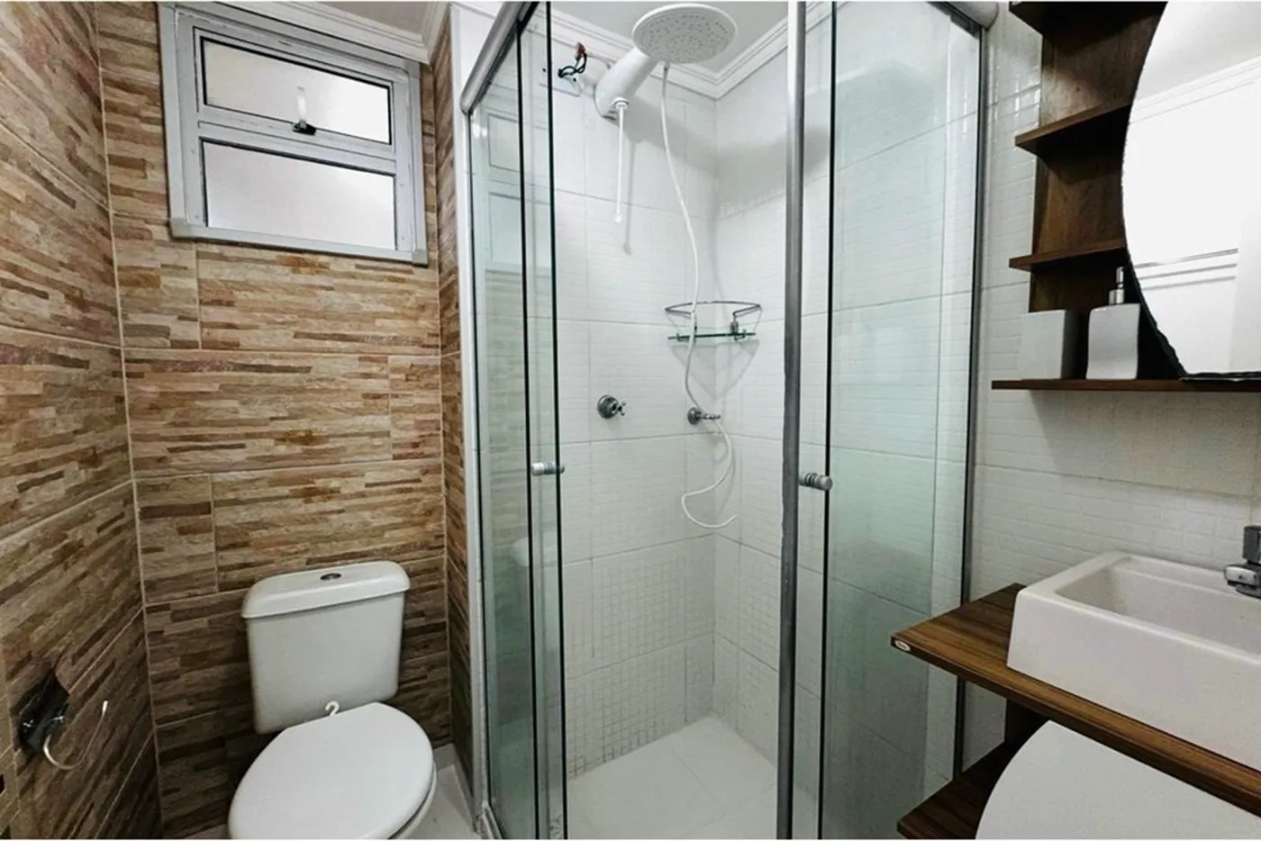 IADJ 50 Apto 610241012-188 - REMAX 520 Exclusividades IADJ 50 Apto 610241012-188 - REMAX 520 Exclusividades